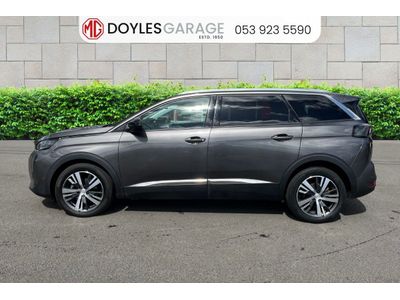 2022 Peugeot 5008