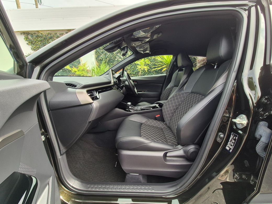 2023 Toyota C-HR