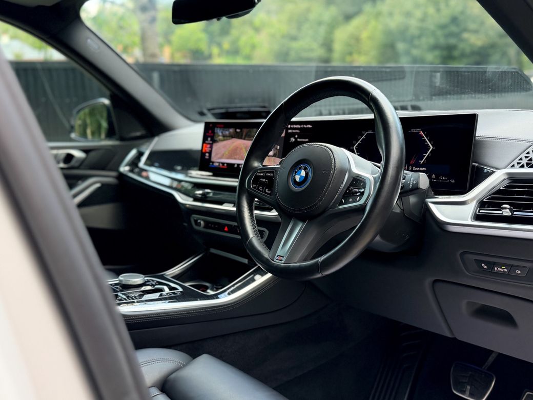 2023 BMW X5