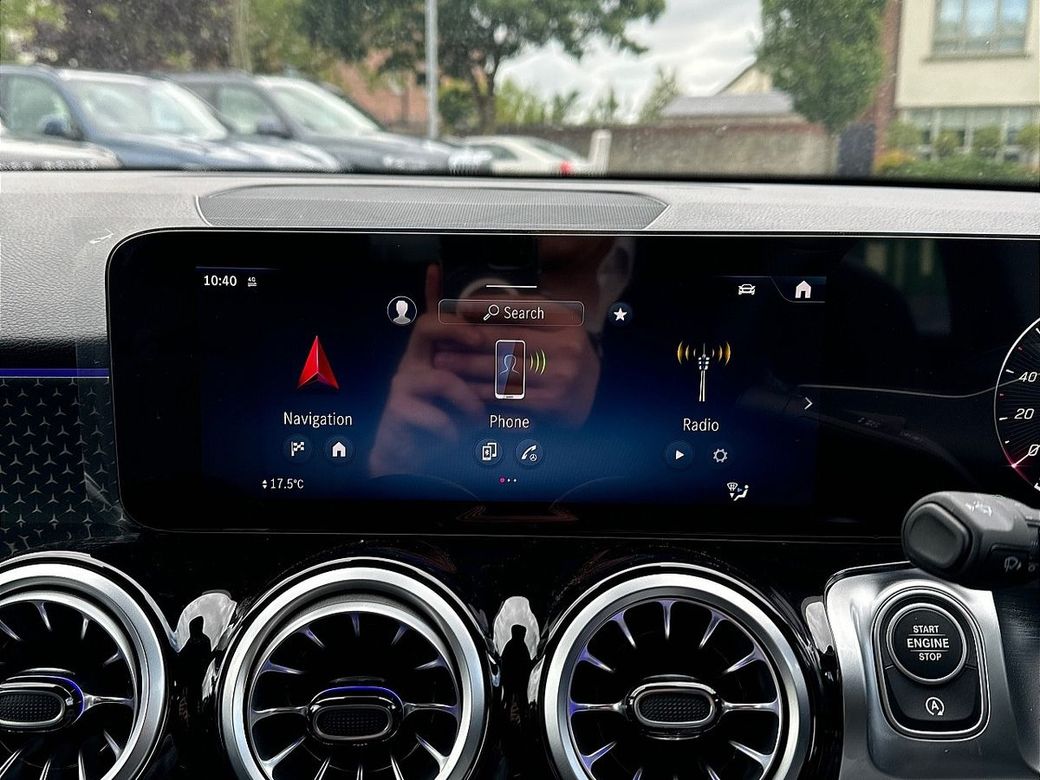 2025 Mercedes-Benz GLB Class