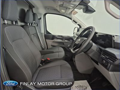 2025 Ford Transit Custom