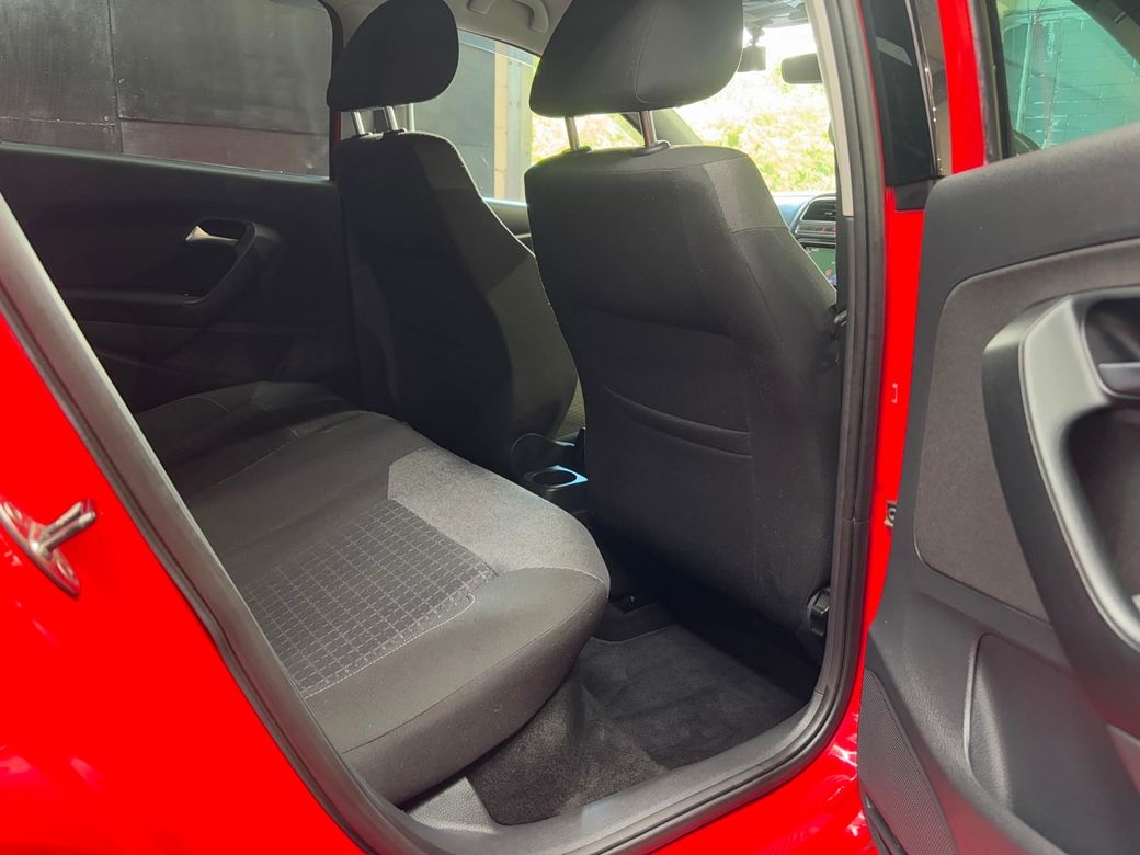 2016 Volkswagen Polo