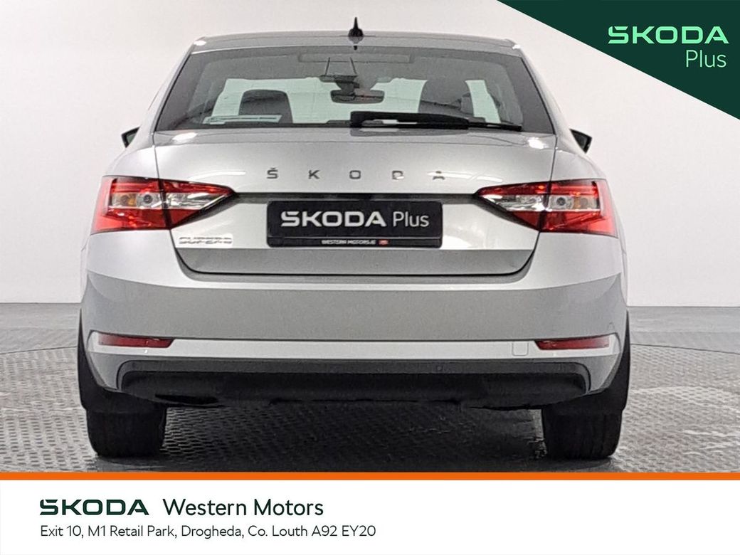 2023 Skoda Superb