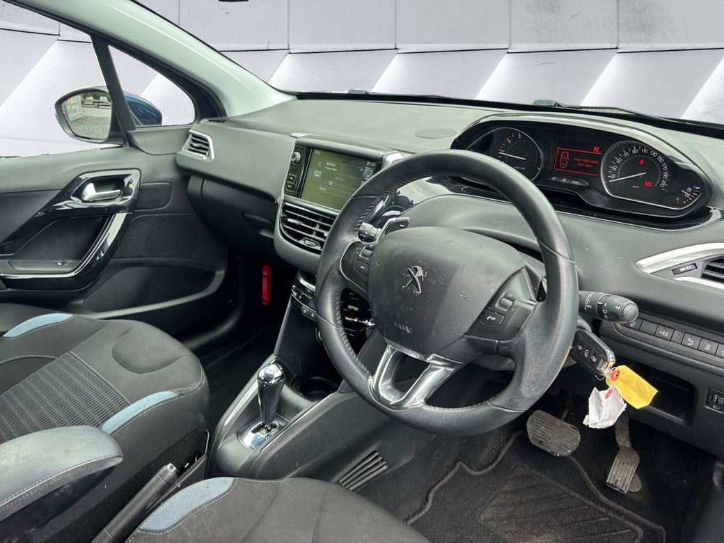 2015 Peugeot 208