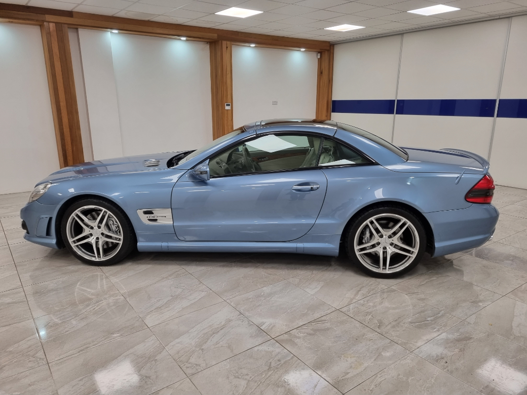 2010 Mercedes-Benz SL 63 AMG