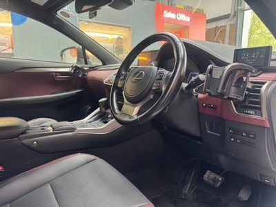 2020 Lexus NX 300h