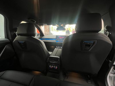 2024 BMW i5