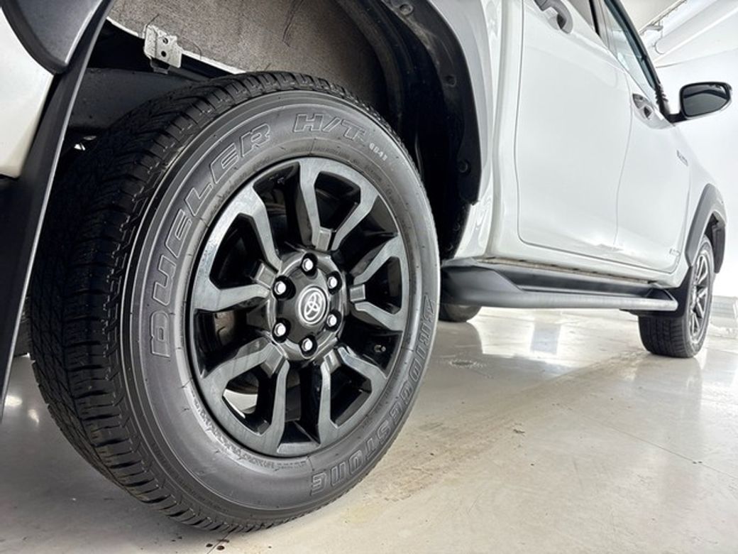2025 Toyota Hilux