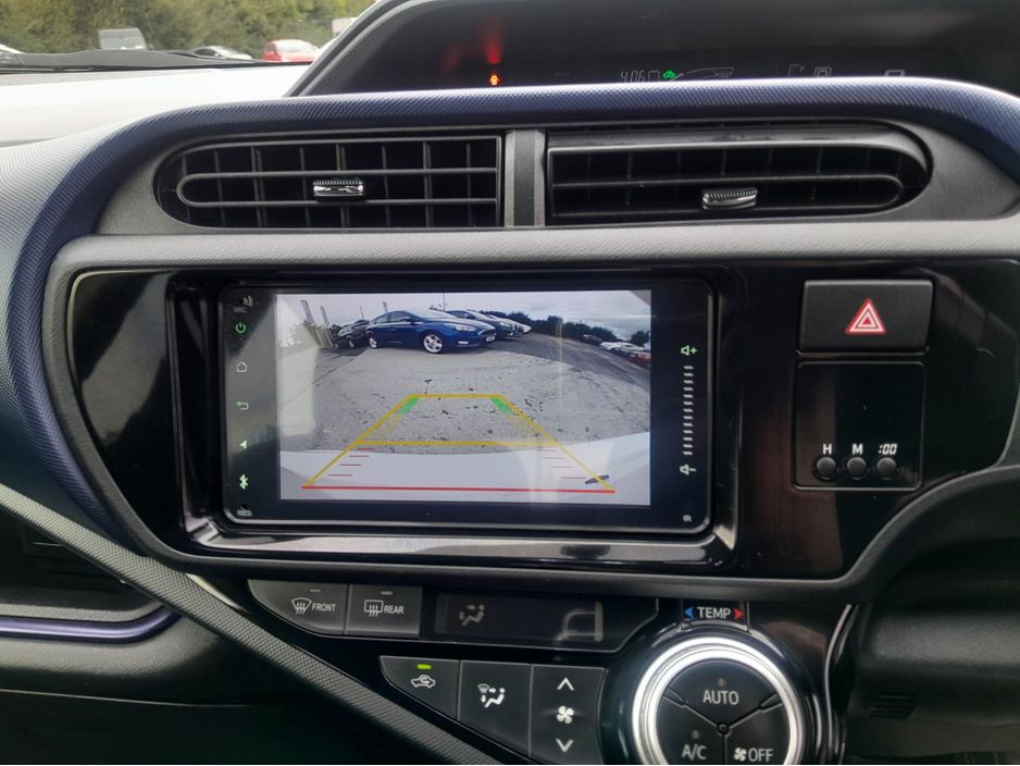 2016 Toyota Aqua