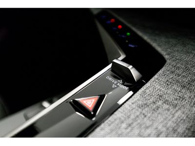 2025 Peugeot 5008