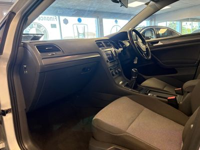 2016 Volkswagen Golf