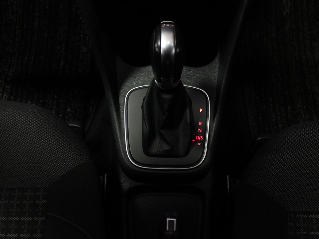 2017 Volkswagen Polo