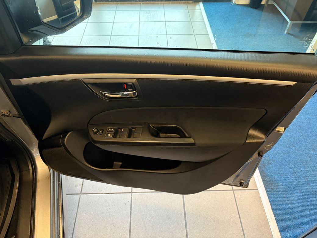 2014 Suzuki Swift