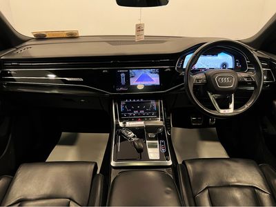 2018 Audi Q8