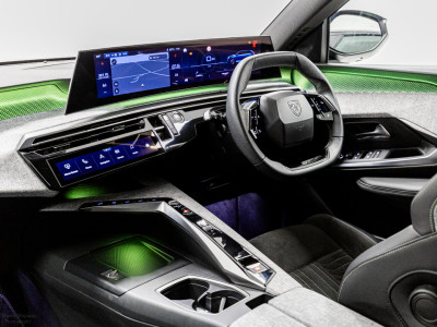 2025 Peugeot 5008