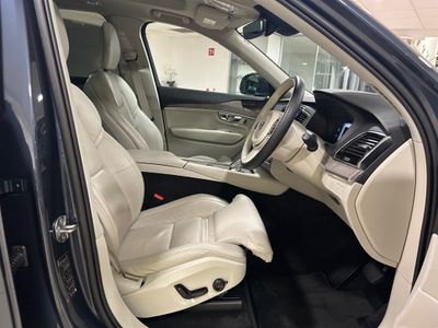 2023 Volvo XC90