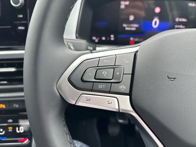 2025 Volkswagen T-Roc