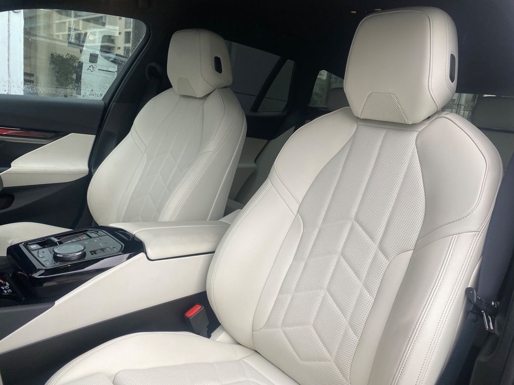 2025 BMW 5 Series