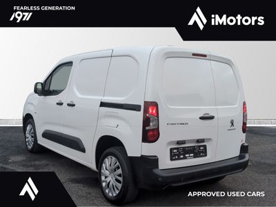 2022 Peugeot Partner