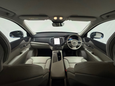 2022 Volvo XC90