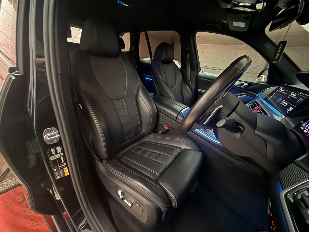 2022 BMW X5
