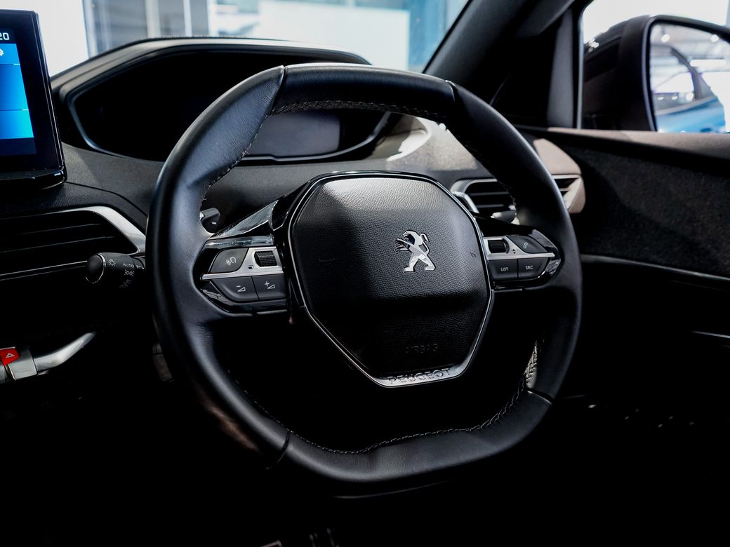 2023 Peugeot 3008