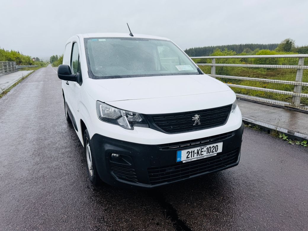 2021 Peugeot Partner