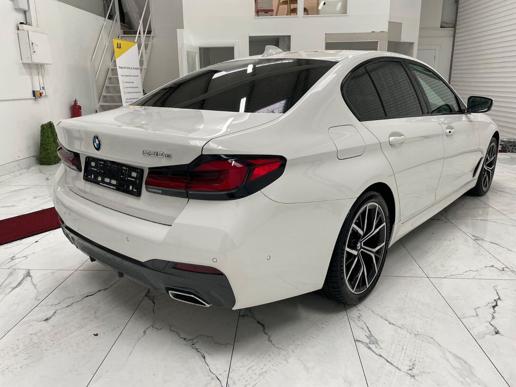 2021 BMW 5 Series