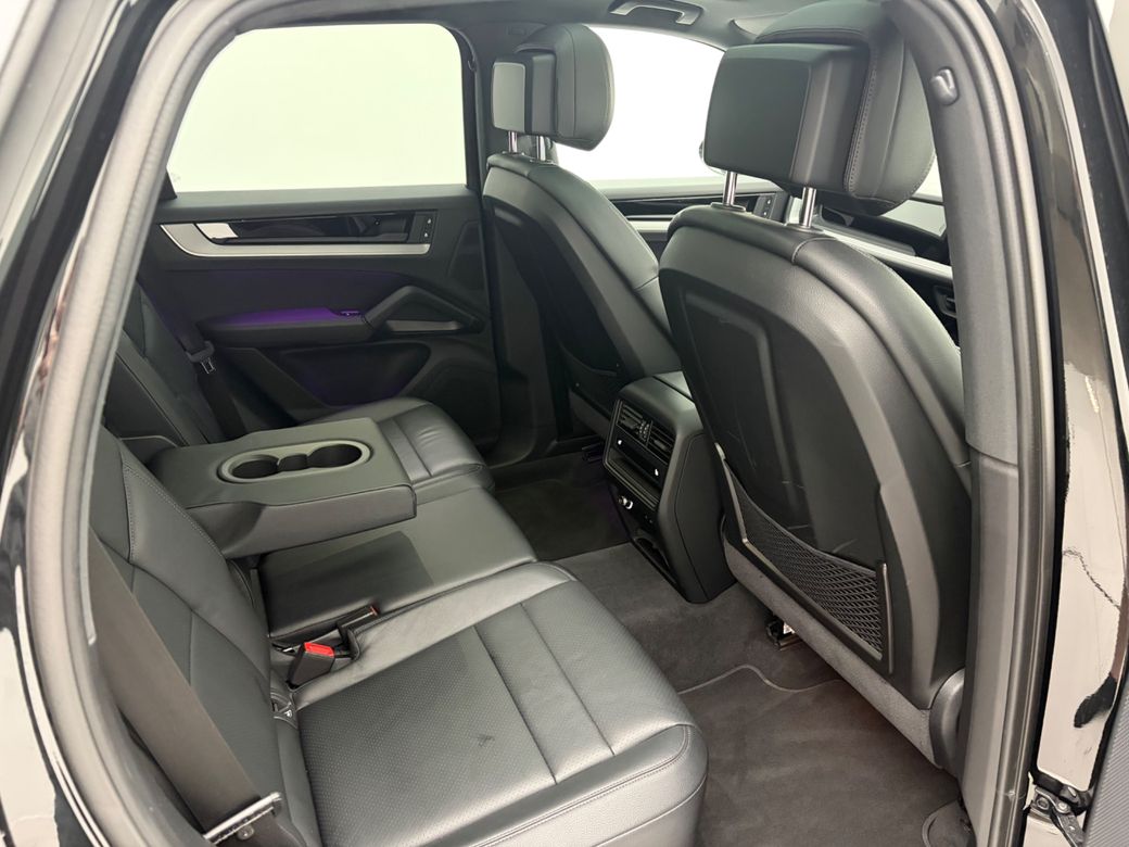 2025 Porsche Cayenne