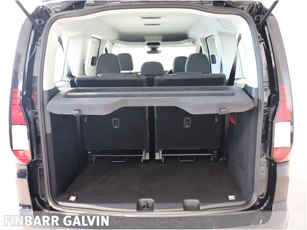 2025 Volkswagen Caddy Maxi Life