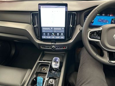 2025 Volvo XC60