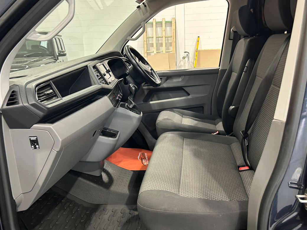 2023 Volkswagen Transporter