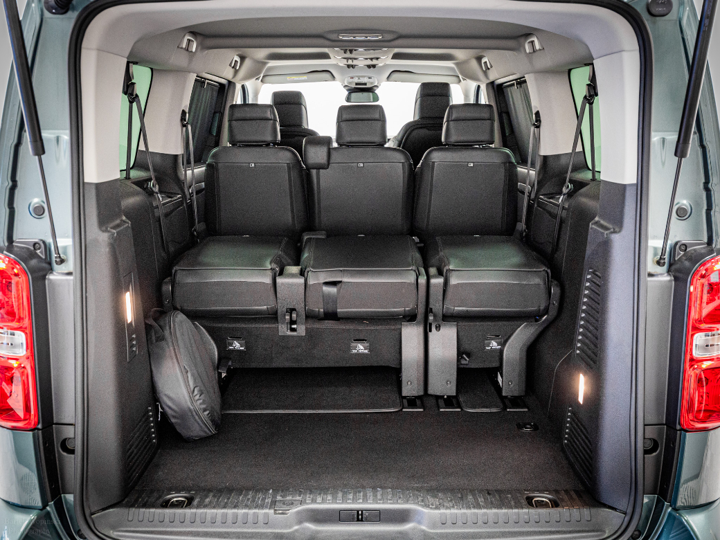 2025 Peugeot Traveller
