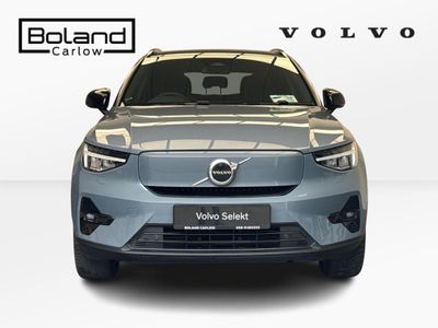 2022 Volvo XC40