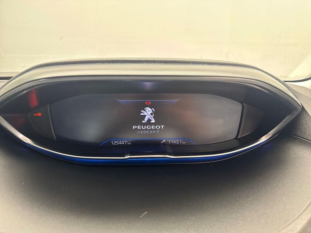2022 Peugeot 5008