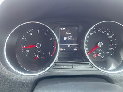 2015 Volkswagen Polo