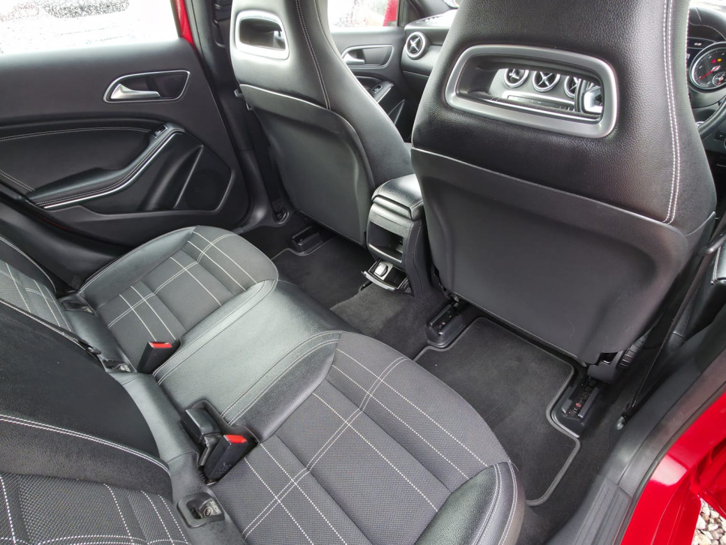 2016 Mercedes-Benz A 160