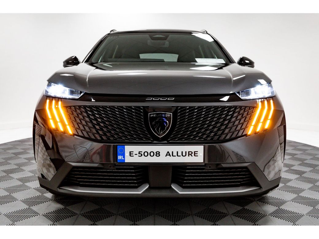 2025 Peugeot 5008