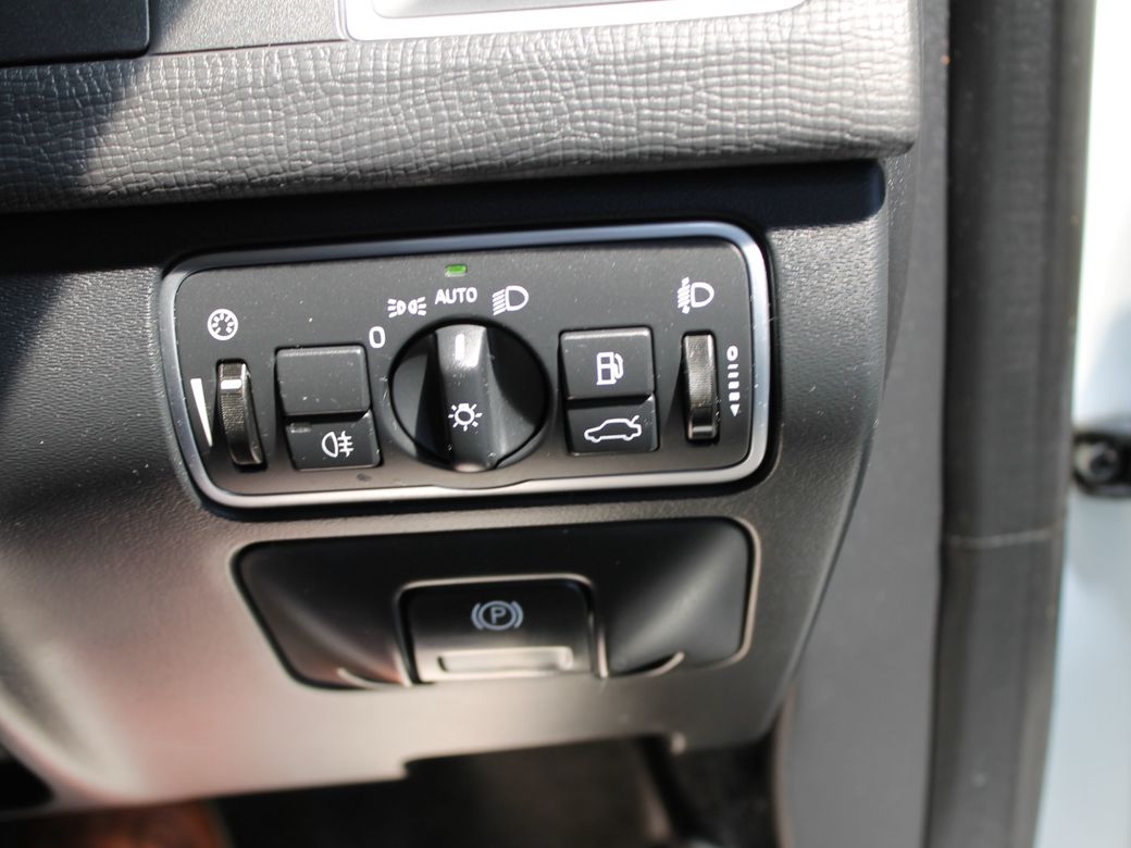 2016 Volvo XC60