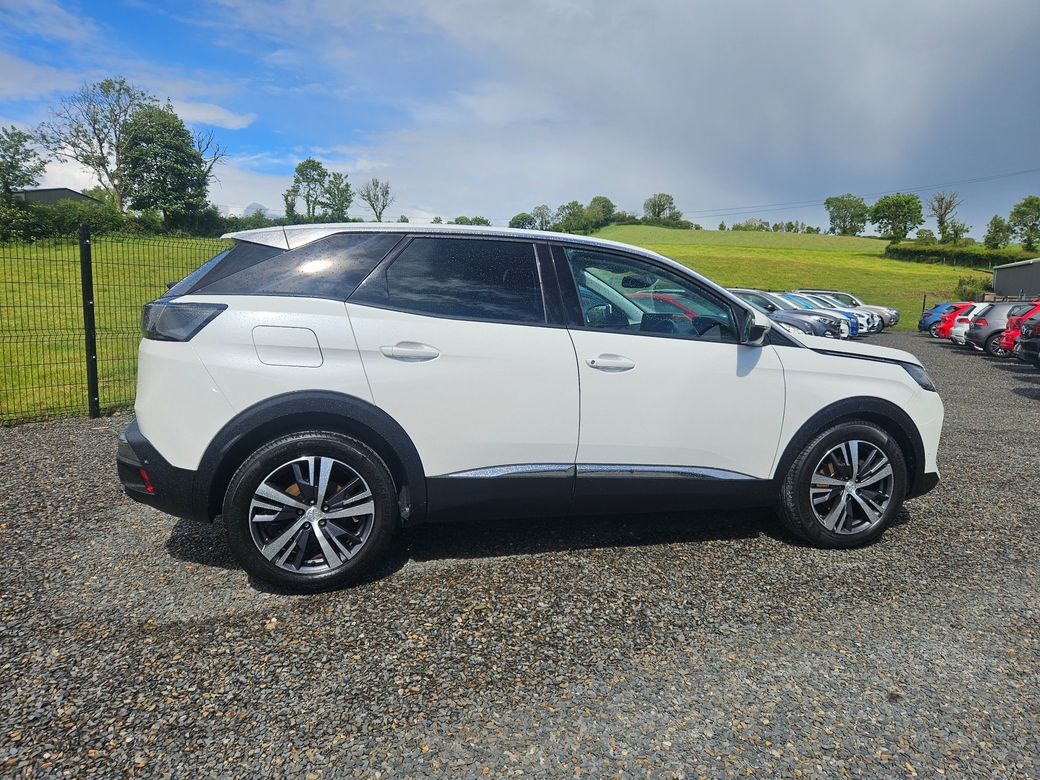 2021 Peugeot 5008
