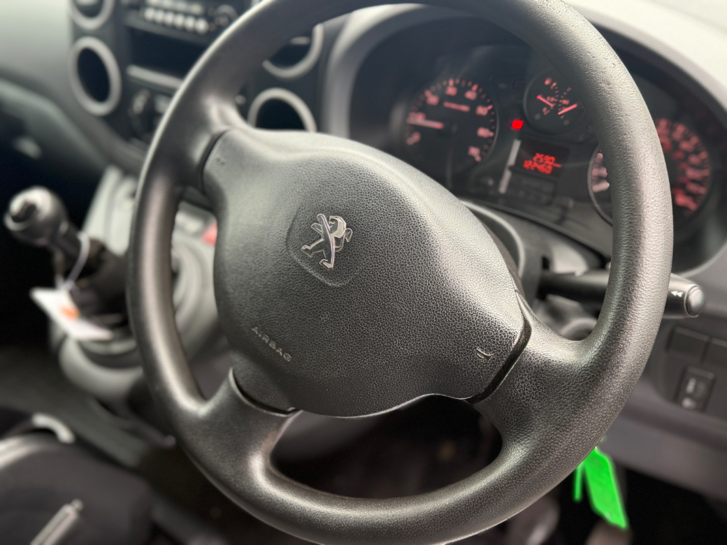 2016 Peugeot Partner