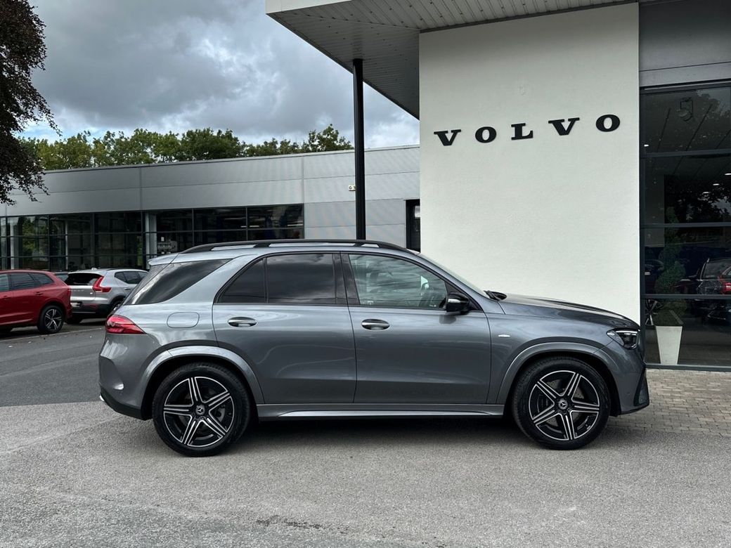 2025 Mercedes-Benz GLE Class