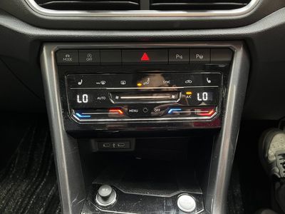 2024 Volkswagen T-Roc