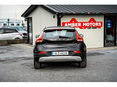 2015 Volvo V40