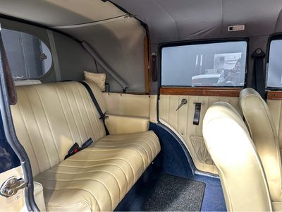 2004 Ford Transit