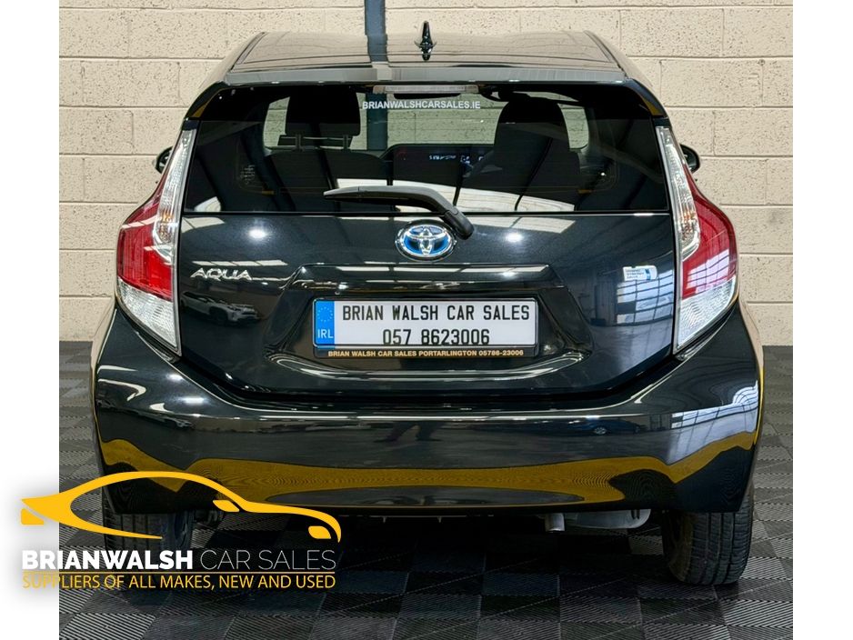 2015 Toyota Aqua