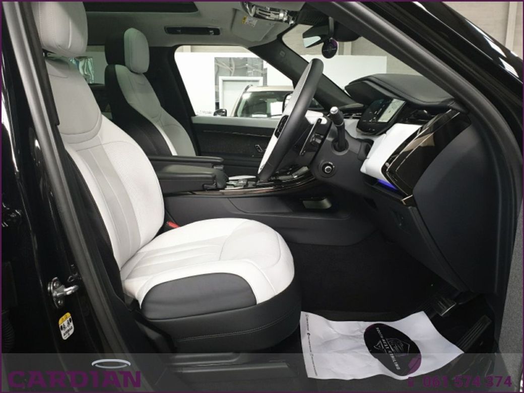 2025 Land Rover Range Rover Sport