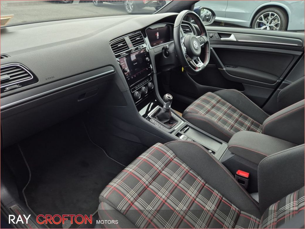 2019 Volkswagen Golf