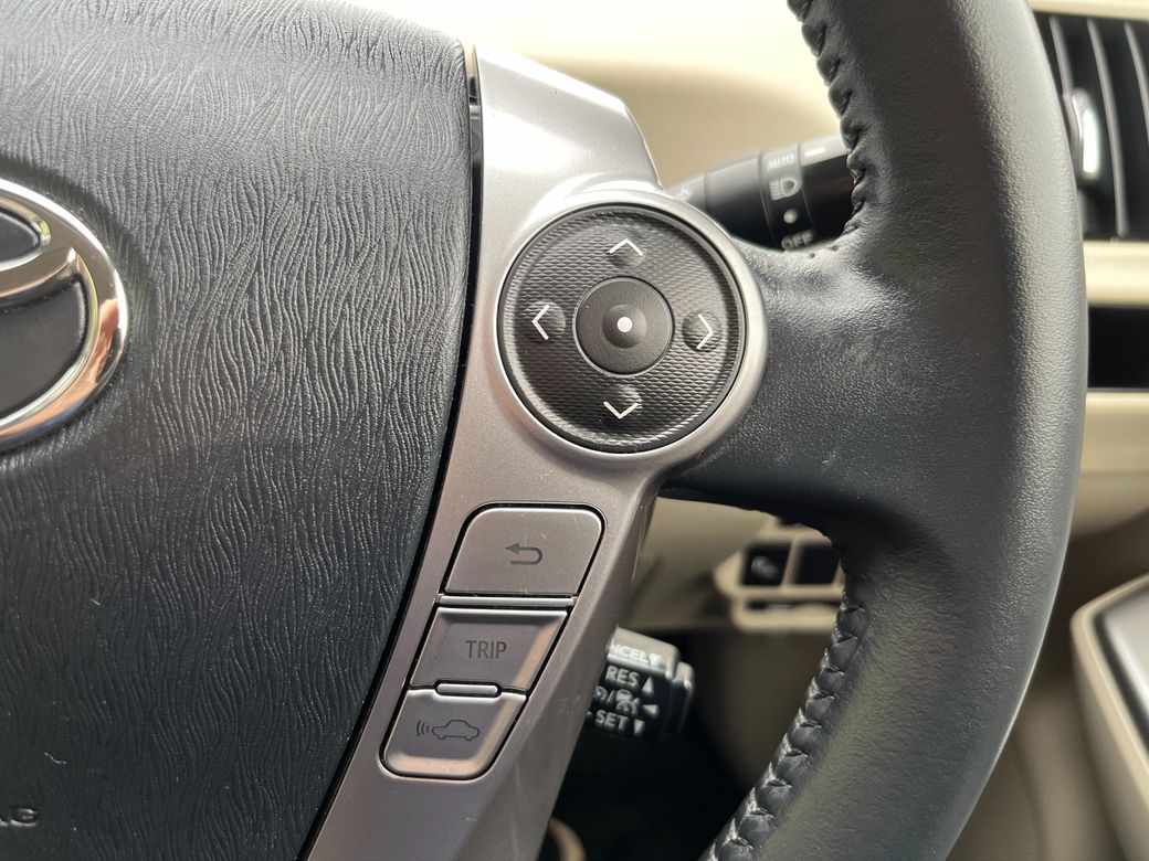 2018 Toyota Prius Alpha