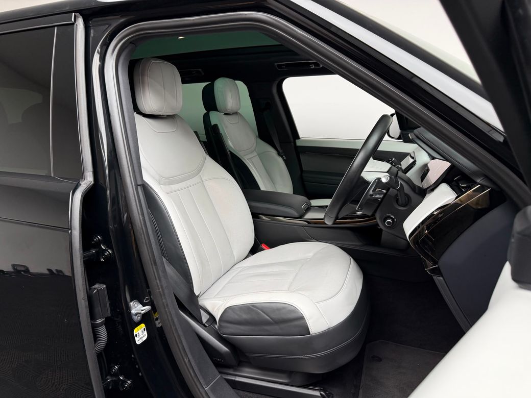 2023 Land Rover Range Rover Sport